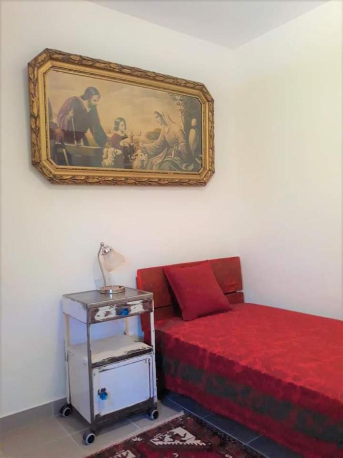 Dom Sztuk - House Of Arts Apartment Miedzyrzecz Bagian luar foto